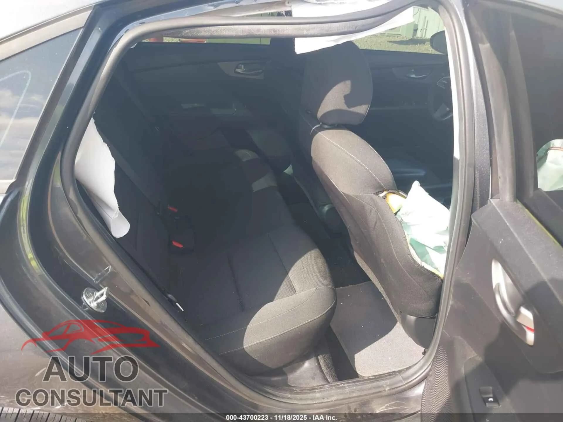 2021 KIA FORTE Damaged VIN 3KPF24AD8ME393255 – undercarriage 2021 KIA FORTE Damaged VIN 3KPF24AD8ME393255 – undercarriage