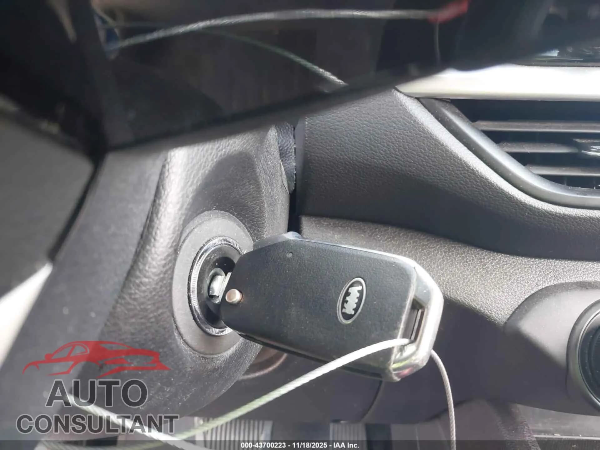 2021 KIA FORTE Damaged VIN 3KPF24AD8ME393255 – photo 11 2021 KIA FORTE Damaged VIN 3KPF24AD8ME393255 – photo 11