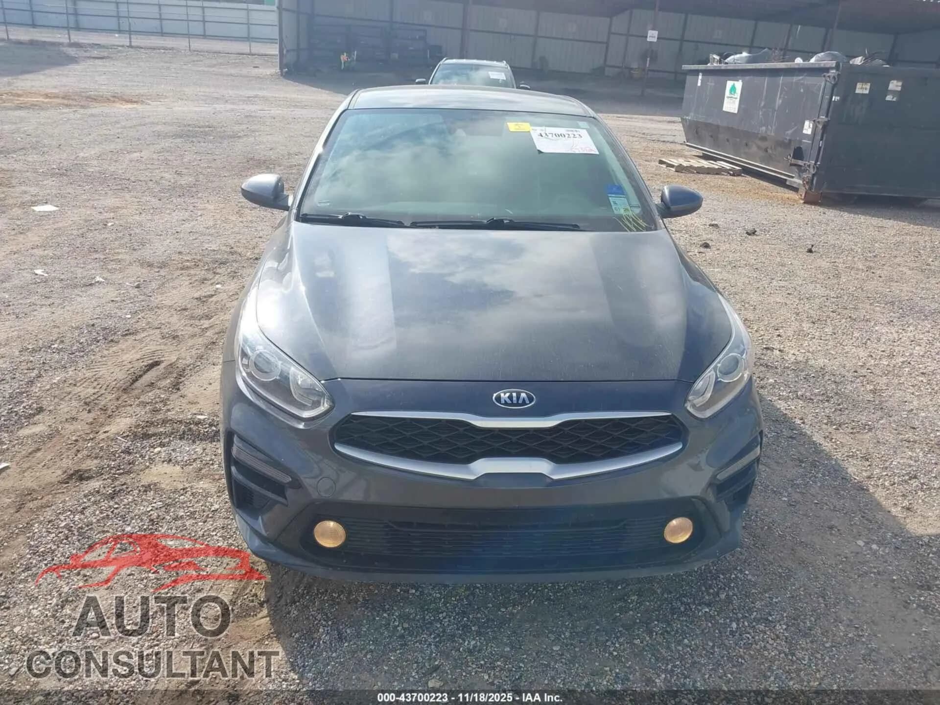 2021 KIA FORTE Damaged VIN 3KPF24AD8ME393255 – photo 13 2021 KIA FORTE Damaged VIN 3KPF24AD8ME393255 – photo 13