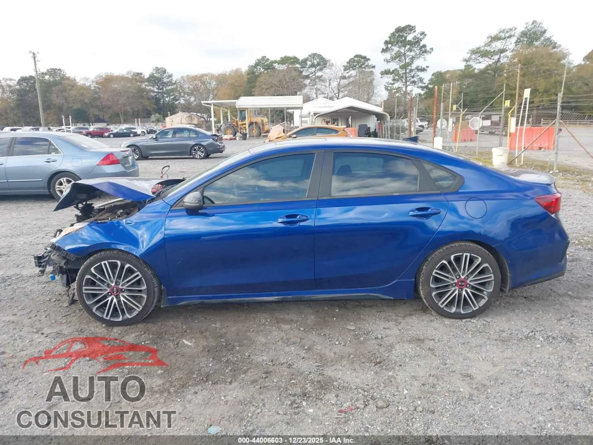 2021 KIA FORTE Damaged VIN 3KPF44AC0ME366357 – photo 15 2021 KIA FORTE Damaged VIN 3KPF44AC0ME366357 – photo 15