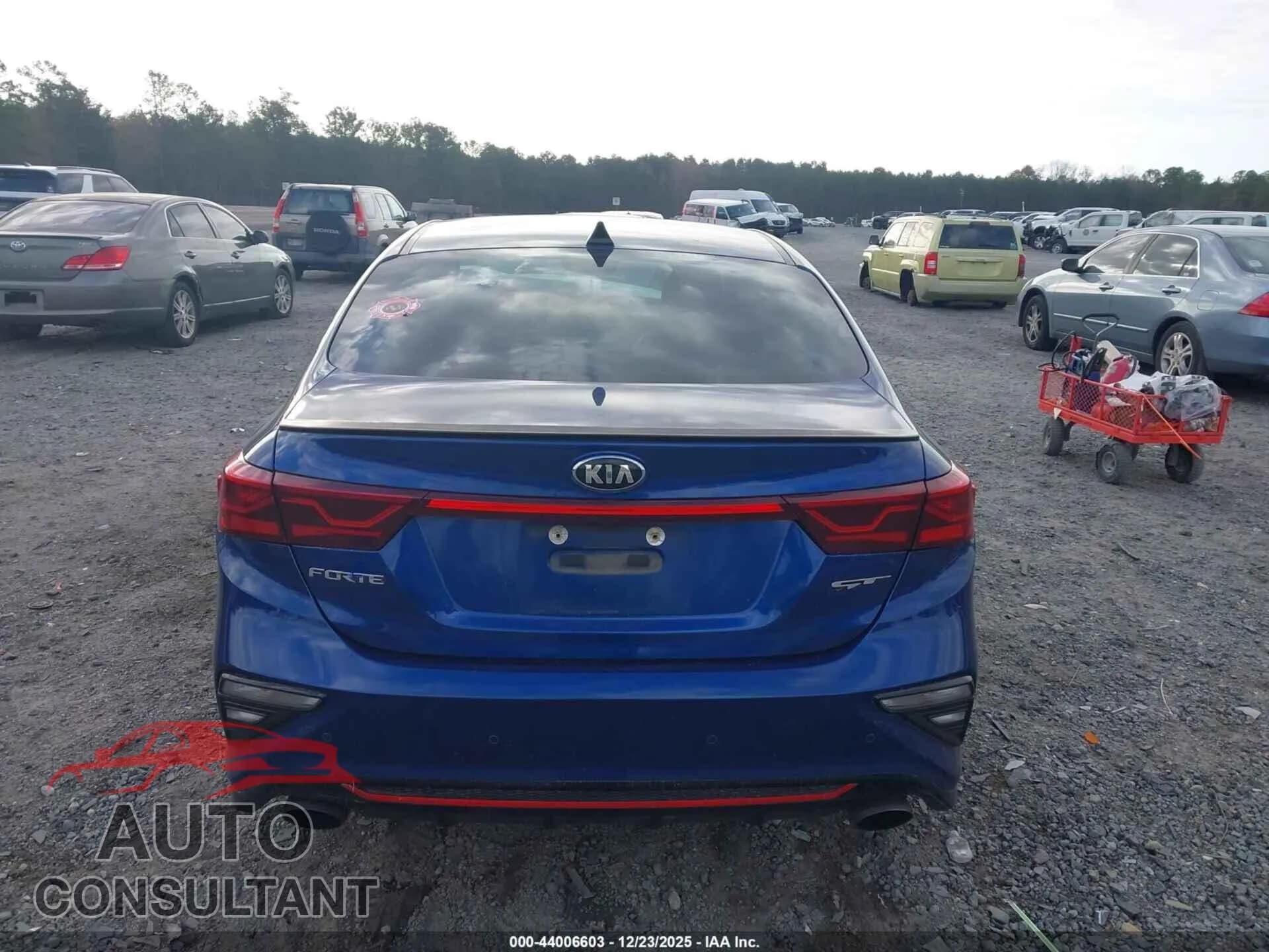 2021 KIA FORTE Damaged VIN 3KPF44AC0ME366357 – photo 17 2021 KIA FORTE Damaged VIN 3KPF44AC0ME366357 – photo 17