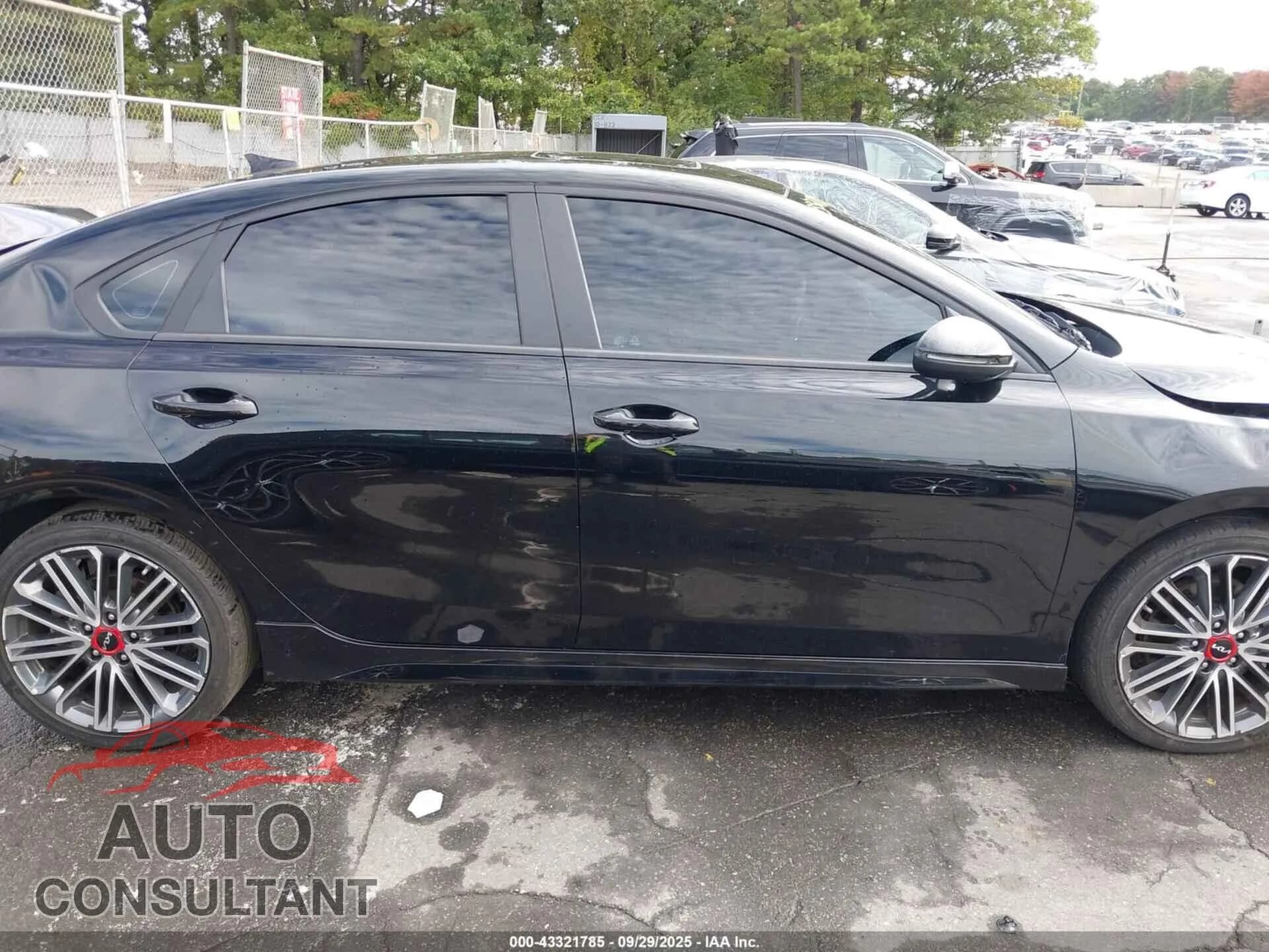 2023 KIA FORTE Damaged VIN 3KPF44AC3PE550003 – photo 13 2023 KIA FORTE Damaged VIN 3KPF44AC3PE550003 – photo 13