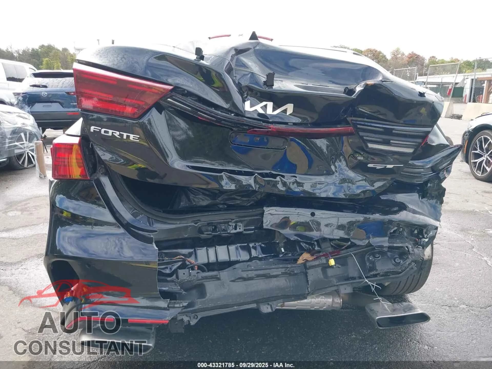 2023 KIA FORTE Damaged VIN 3KPF44AC3PE550003 – photo 16 2023 KIA FORTE Damaged VIN 3KPF44AC3PE550003 – photo 16