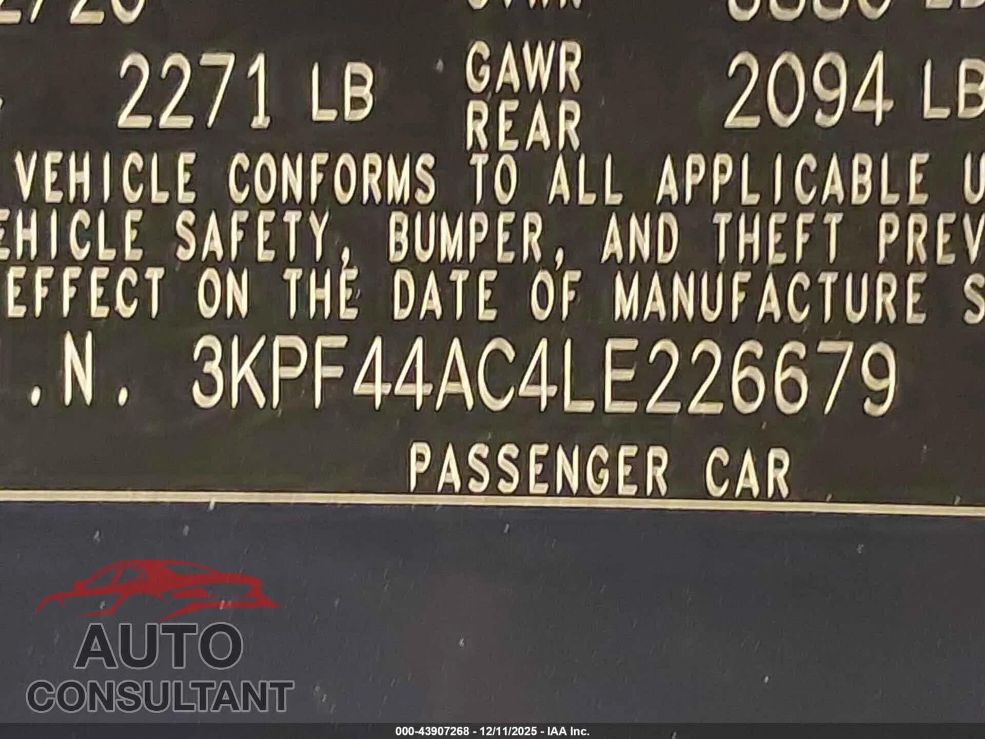 2020 KIA FORTE Damaged VIN 3KPF44AC4LE226679 – trunk area 2020 KIA FORTE Damaged VIN 3KPF44AC4LE226679 – trunk area