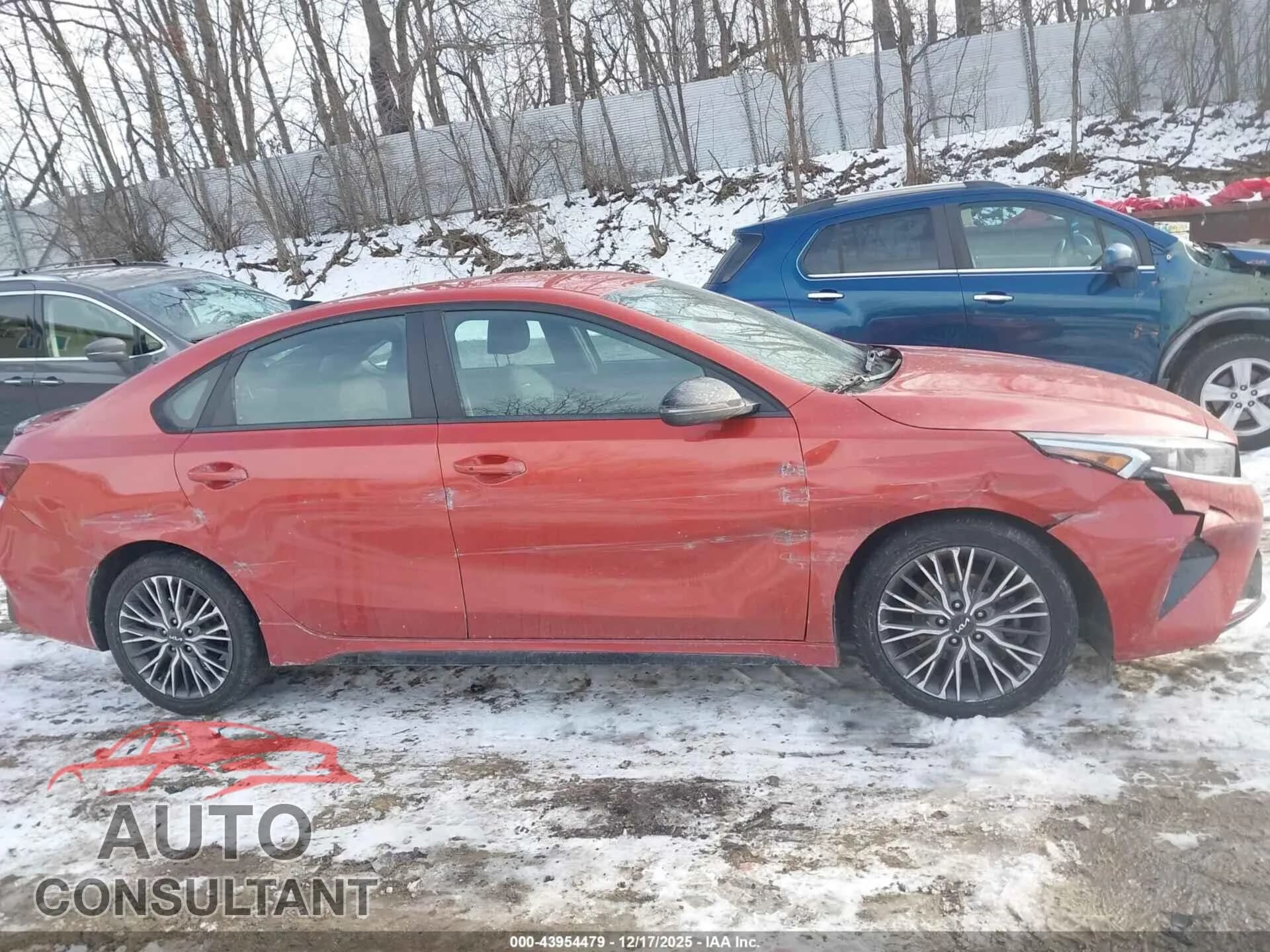 2023 KIA FORTE Damaged VIN 3KPF54AD3PE513765 – photo 13 2023 KIA FORTE Damaged VIN 3KPF54AD3PE513765 – photo 13