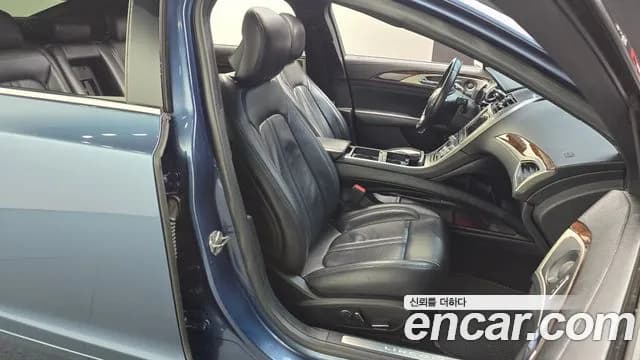 2018 Lincoln New MKZ Hybrid Sold VIN 3LN6L5LUXJR619151 – engine bay 2018 Lincoln New MKZ Hybrid Sold VIN 3LN6L5LUXJR619151 – engine bay