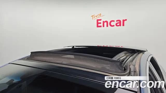 2018 Lincoln New MKZ Hybrid Sold VIN 3LN6L5LUXJR619151 – trunk area 2018 Lincoln New MKZ Hybrid Sold VIN 3LN6L5LUXJR619151 – trunk area