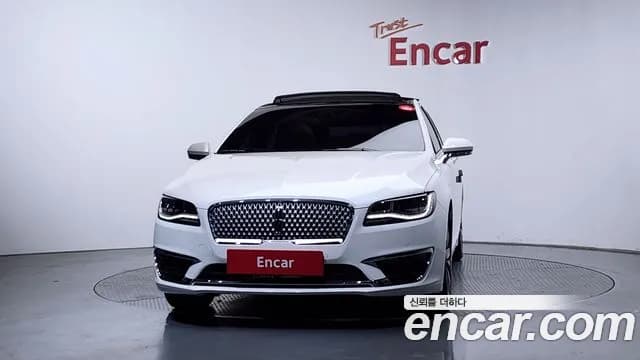 2019 Lincoln New MKZ Hybrid Sold VIN 3LN6L5MU6KR610401 – exterior detail 2019 Lincoln New MKZ Hybrid Sold VIN 3LN6L5MU6KR610401 – exterior detail