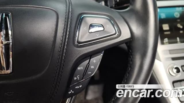 2019 Lincoln New MKZ Hybrid Sold VIN 3LN6L5MU6KR610401 – undercarriage 2019 Lincoln New MKZ Hybrid Sold VIN 3LN6L5MU6KR610401 – undercarriage