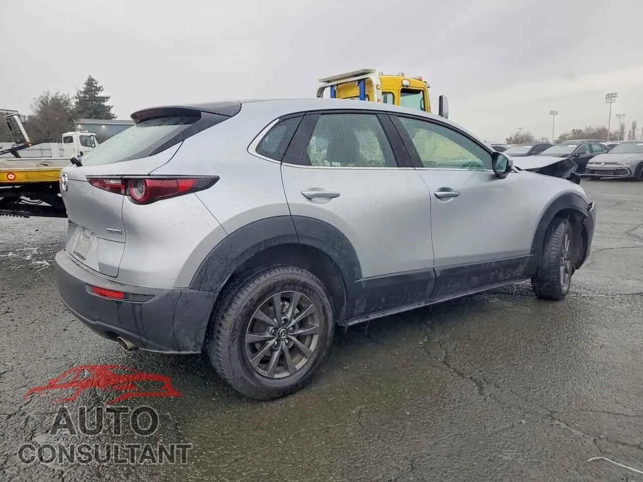 2020 MAZDA CX30 Damaged VIN 3MVDMABL0LM117726 – side profile 2020 MAZDA CX30 Damaged VIN 3MVDMABL0LM117726 – side profile