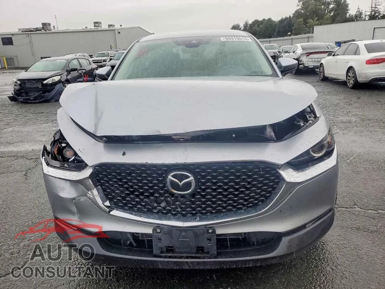 2020 MAZDA CX30 Damaged VIN 3MVDMABL0LM117726 – interior seats 2020 MAZDA CX30 Damaged VIN 3MVDMABL0LM117726 – interior seats