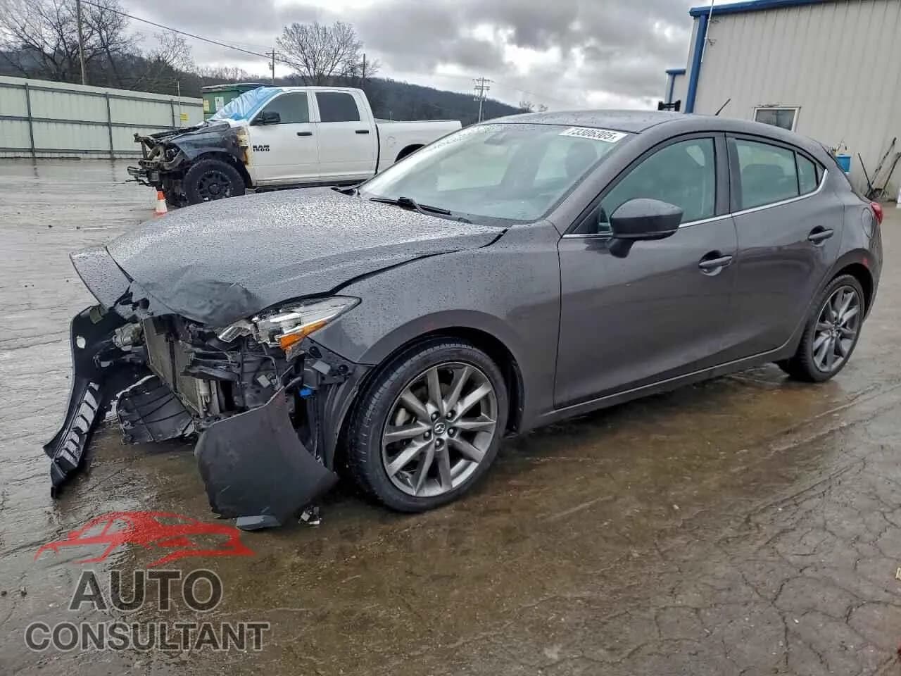 2018 MAZDA 3 Damaged VIN 3MZBN1L33JM265965 – front exterior 2018 MAZDA 3 Damaged VIN 3MZBN1L33JM265965 – front exterior