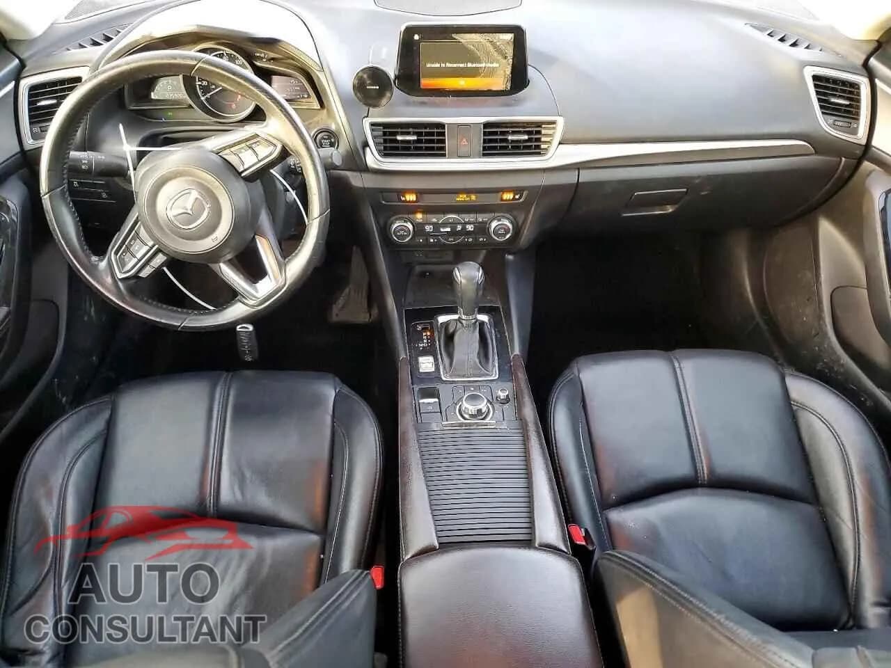 2017 MAZDA 3 Damaged VIN 3MZBN1V73HM127904 – undercarriage 2017 MAZDA 3 Damaged VIN 3MZBN1V73HM127904 – undercarriage