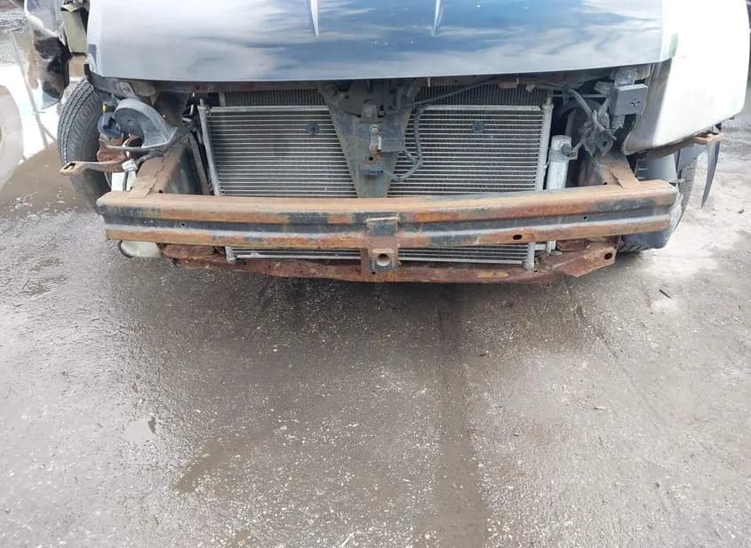 2012 NISSAN Sentra Used VIN 3N1AB6AP3CL724952 – exterior detail 2012 NISSAN Sentra Used VIN 3N1AB6AP3CL724952 – exterior detail