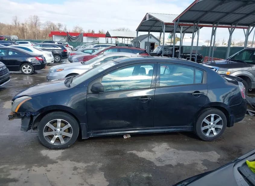 2012 NISSAN Sentra Used VIN 3N1AB6AP3CL724952 – undercarriage 2012 NISSAN Sentra Used VIN 3N1AB6AP3CL724952 – undercarriage