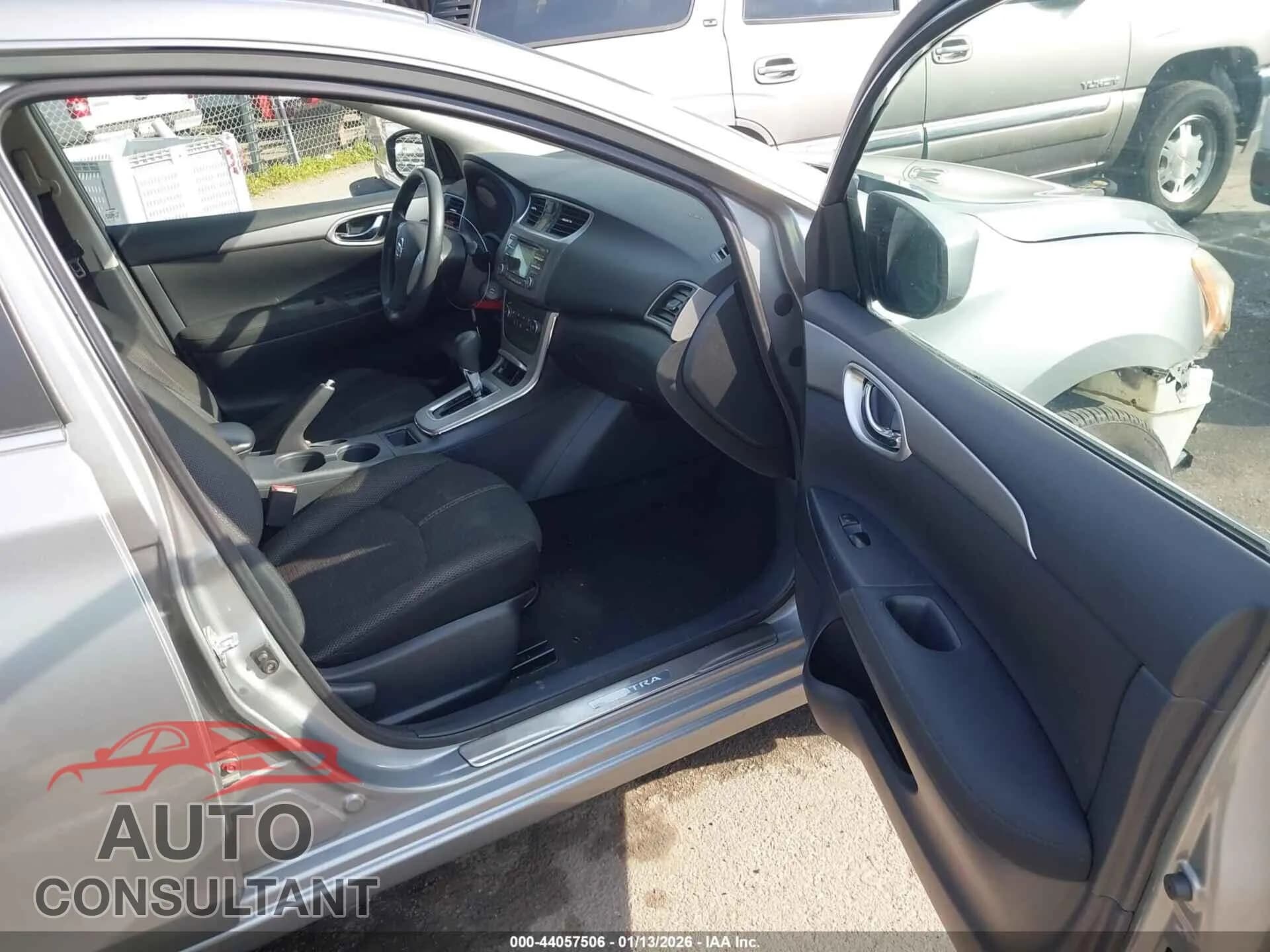 2013 NISSAN SENTRA Damaged VIN 3N1AB7AP3DL763676 – interior seats 2013 NISSAN SENTRA Damaged VIN 3N1AB7AP3DL763676 – interior seats
