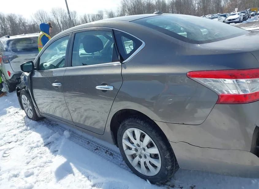 2015 NISSAN Sentra Used VIN 3N1AB7AP6FL692539 – photo 12 2015 NISSAN Sentra Used VIN 3N1AB7AP6FL692539 – photo 12