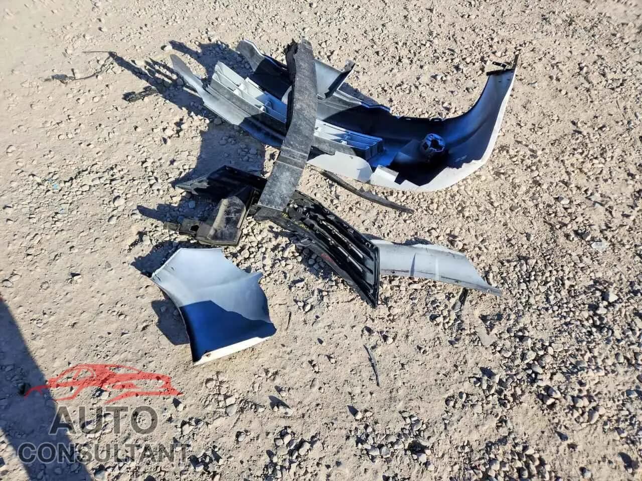 2011 NISSAN VERSA Damaged VIN 3N1BC1CP4BL373081 – photo 12 2011 NISSAN VERSA Damaged VIN 3N1BC1CP4BL373081 – photo 12