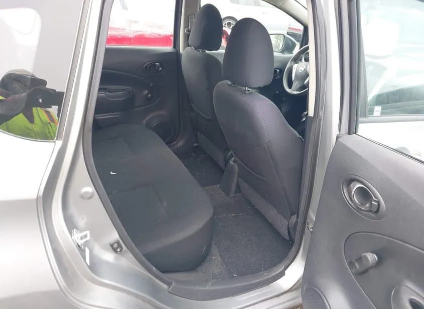 2015 NISSAN Versa Note Used VIN 3N1CE2CP7FL362313 – interior seats 2015 NISSAN Versa Note Used VIN 3N1CE2CP7FL362313 – interior seats
