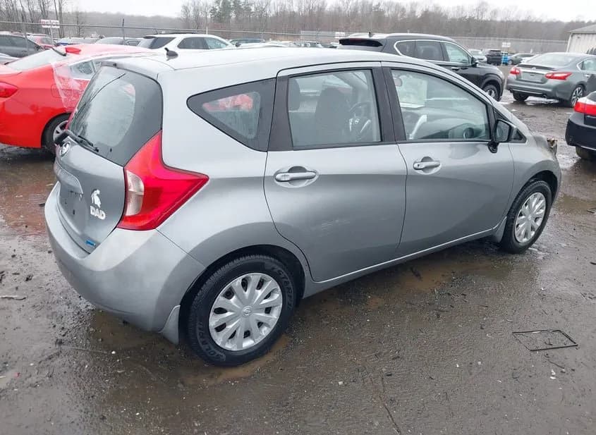 2015 NISSAN Versa Note Used VIN 3N1CE2CP7FL362313 – undercarriage 2015 NISSAN Versa Note Used VIN 3N1CE2CP7FL362313 – undercarriage