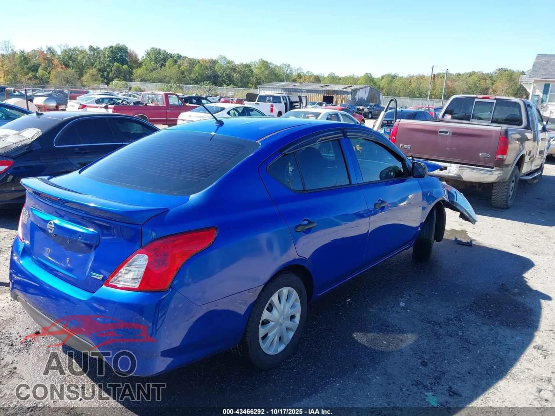 2015 NISSAN VERSA Damaged VIN 3N1CN7AP1FL813395 – dashboard 2015 NISSAN VERSA Damaged VIN 3N1CN7AP1FL813395 – dashboard