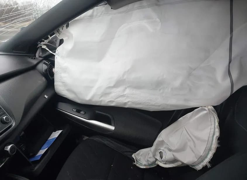 2019 NISSAN Kicks Used VIN 3N1CP5CU8KL514255 – photo 15 2019 NISSAN Kicks Used VIN 3N1CP5CU8KL514255 – photo 15