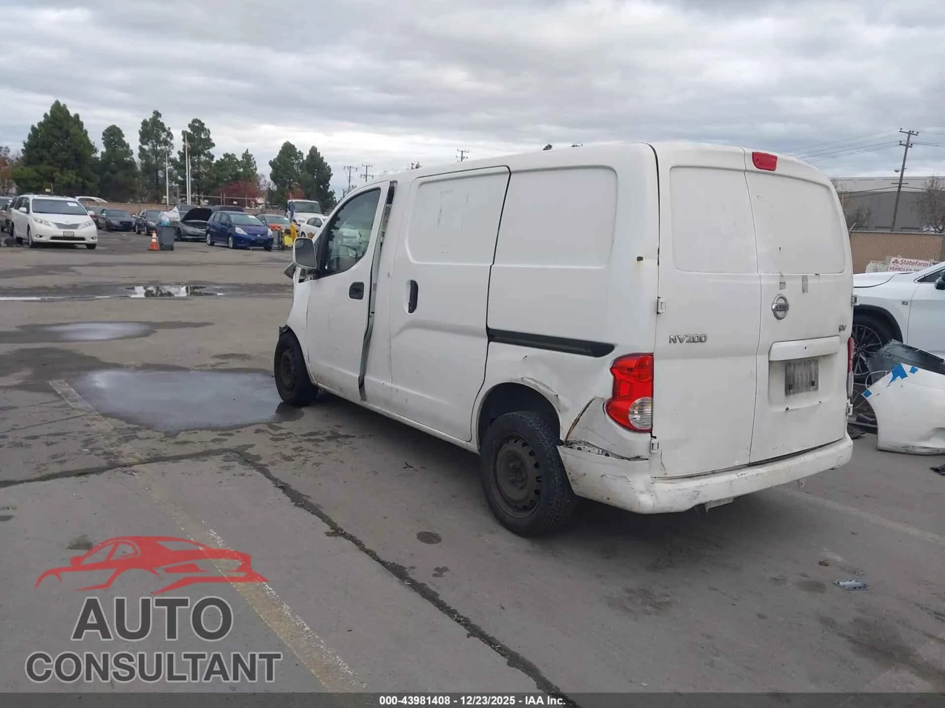 2015 NISSAN NV200 Damaged VIN 3N6CM0KN6FK719777 – side profile 2015 NISSAN NV200 Damaged VIN 3N6CM0KN6FK719777 – side profile