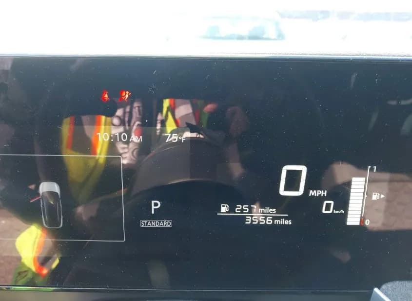 2026 NISSAN Kicks MPV Used VIN 3N8AP6CE6TL304911 – exterior detail 2026 NISSAN Kicks MPV Used VIN 3N8AP6CE6TL304911 – exterior detail