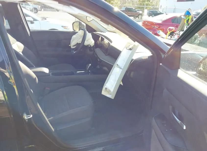 2026 NISSAN Kicks MPV Used VIN 3N8AP6CE6TL304911 – photo 14 2026 NISSAN Kicks MPV Used VIN 3N8AP6CE6TL304911 – photo 14