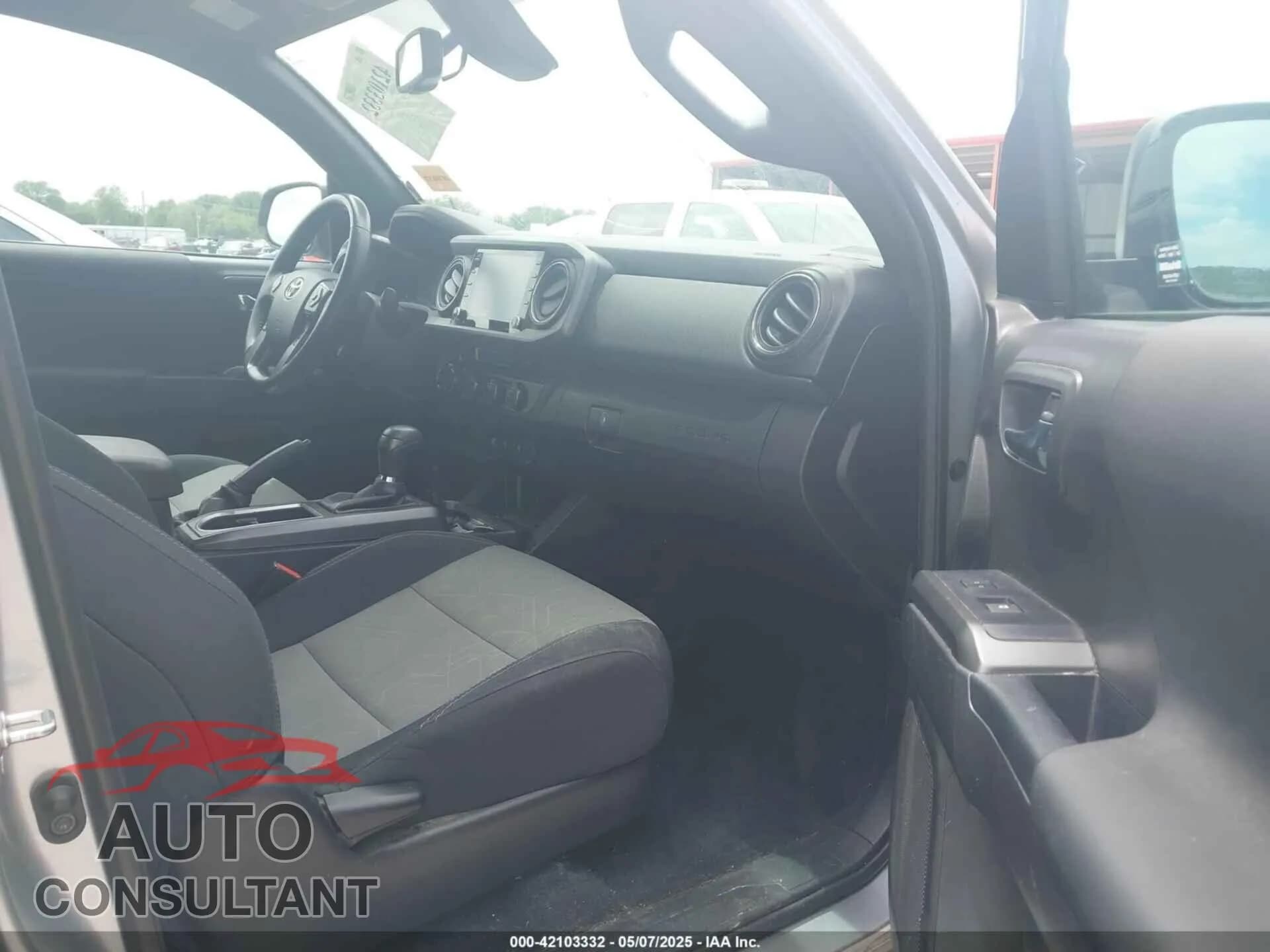 2023 TOYOTA TACOMA Damaged VIN 3TMCZ5AN2PM553895 – interior seats 2023 TOYOTA TACOMA Damaged VIN 3TMCZ5AN2PM553895 – interior seats