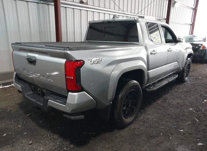 2024 TOYOTA TACOMA Used VIN 3TMLB5JNXRM036979 – engine bay 2024 TOYOTA TACOMA Used VIN 3TMLB5JNXRM036979 – engine bay