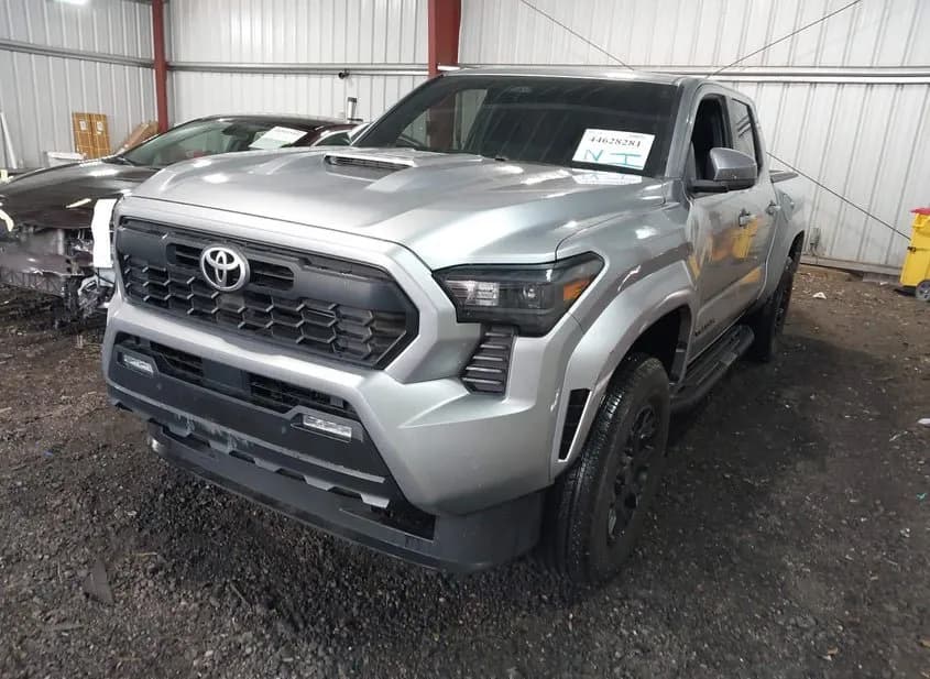 2024 TOYOTA TACOMA Used VIN 3TMLB5JNXRM036979 – photo 15 2024 TOYOTA TACOMA Used VIN 3TMLB5JNXRM036979 – photo 15