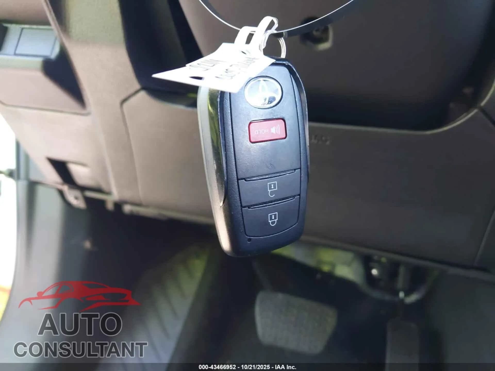 2025 TOYOTA TACOMA Damaged VIN 3TYKD5HN1ST026279 – photo 11 2025 TOYOTA TACOMA Damaged VIN 3TYKD5HN1ST026279 – photo 11