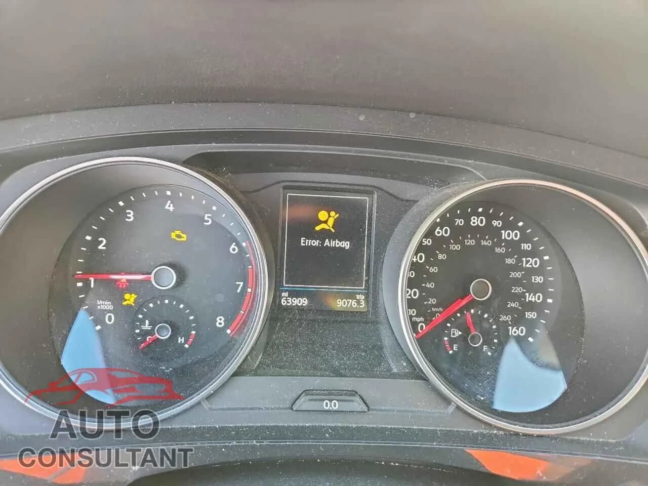 2019 VOLKSWAGEN TIGUAN Damaged VIN 3VV2B7AX0KM184221 – trunk area 2019 VOLKSWAGEN TIGUAN Damaged VIN 3VV2B7AX0KM184221 – trunk area