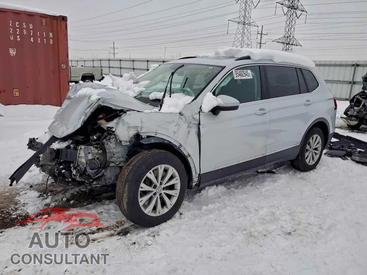 2018 VOLKSWAGEN TIGUAN Damaged VIN 3VV2B7AX5JM157837 – front exterior 2018 VOLKSWAGEN TIGUAN Damaged VIN 3VV2B7AX5JM157837 – front exterior