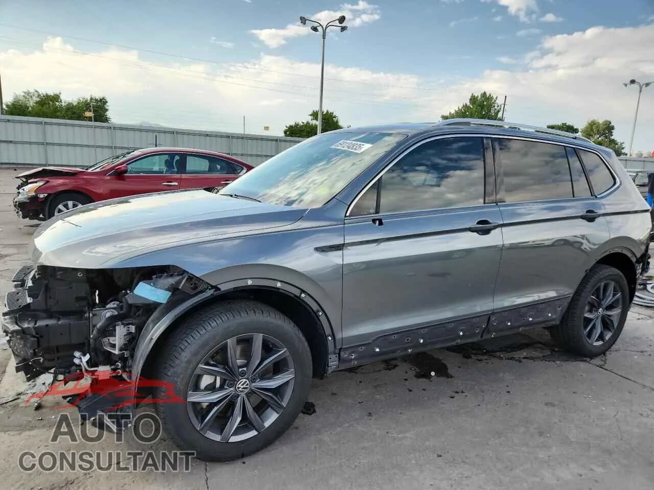 2023 VOLKSWAGEN TIGUAN Damaged VIN 3VV2B7AXXPM031501 – front exterior 2023 VOLKSWAGEN TIGUAN Damaged VIN 3VV2B7AXXPM031501 – front exterior