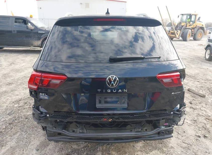 2024 VOLKSWAGEN Tiguan Used VIN 3VV4B7AX5RM115334 – side profile 2024 VOLKSWAGEN Tiguan Used VIN 3VV4B7AX5RM115334 – side profile