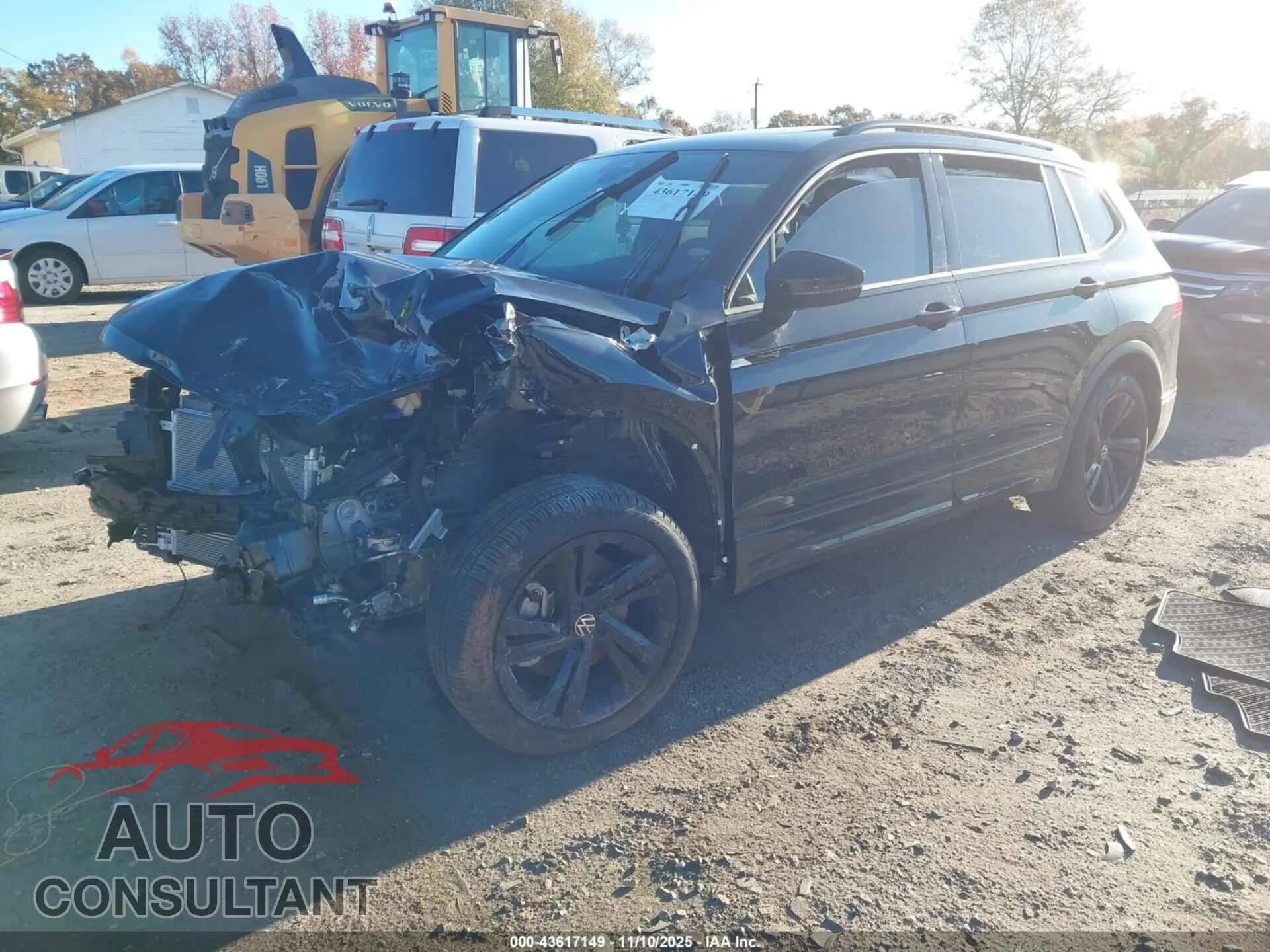2024 VOLKSWAGEN TIGUAN Damaged VIN 3VVCB7AXXRM225694 – rear exterior 2024 VOLKSWAGEN TIGUAN Damaged VIN 3VVCB7AXXRM225694 – rear exterior