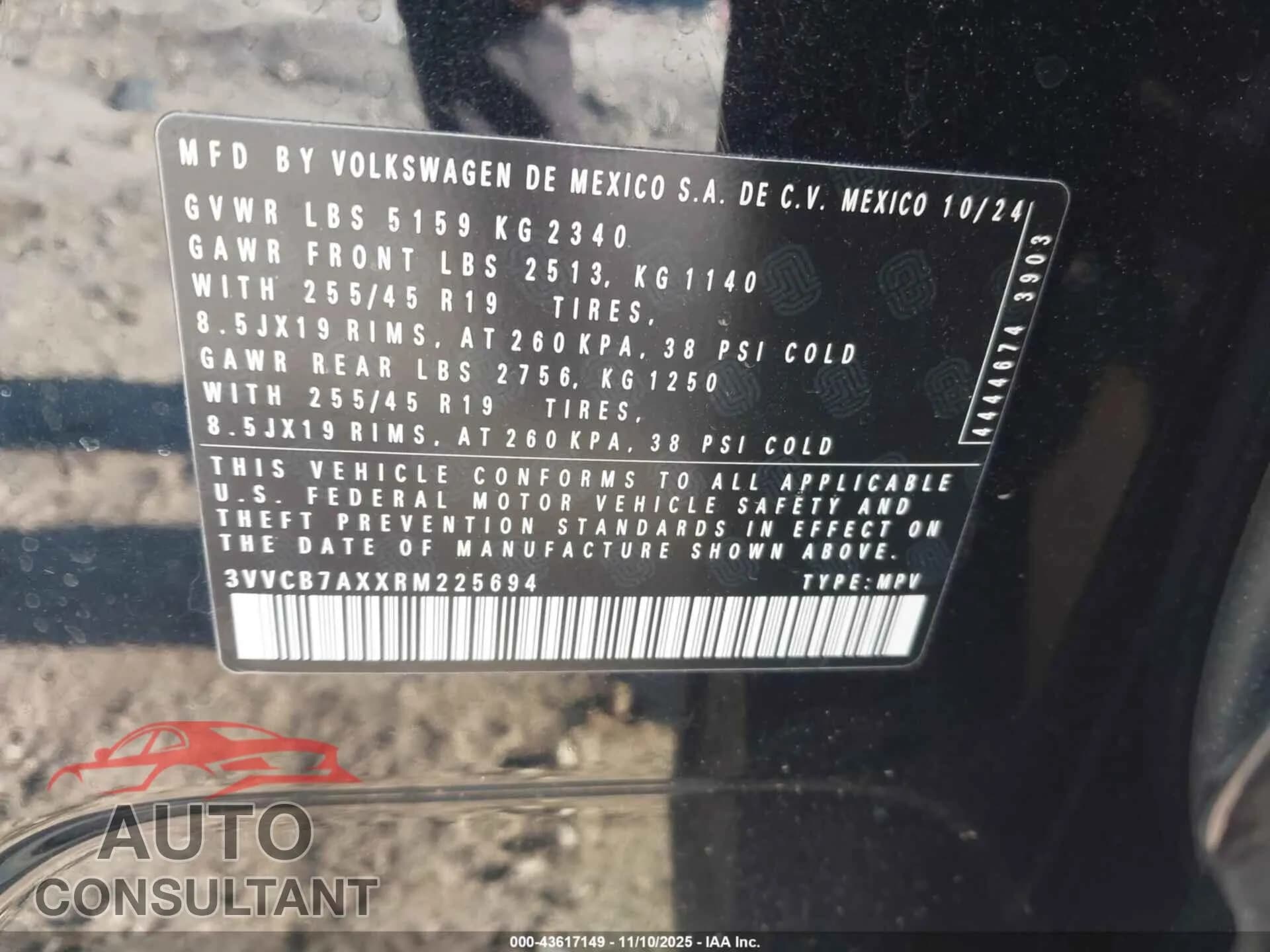 2024 VOLKSWAGEN TIGUAN Damaged VIN 3VVCB7AXXRM225694 – trunk area 2024 VOLKSWAGEN TIGUAN Damaged VIN 3VVCB7AXXRM225694 – trunk area