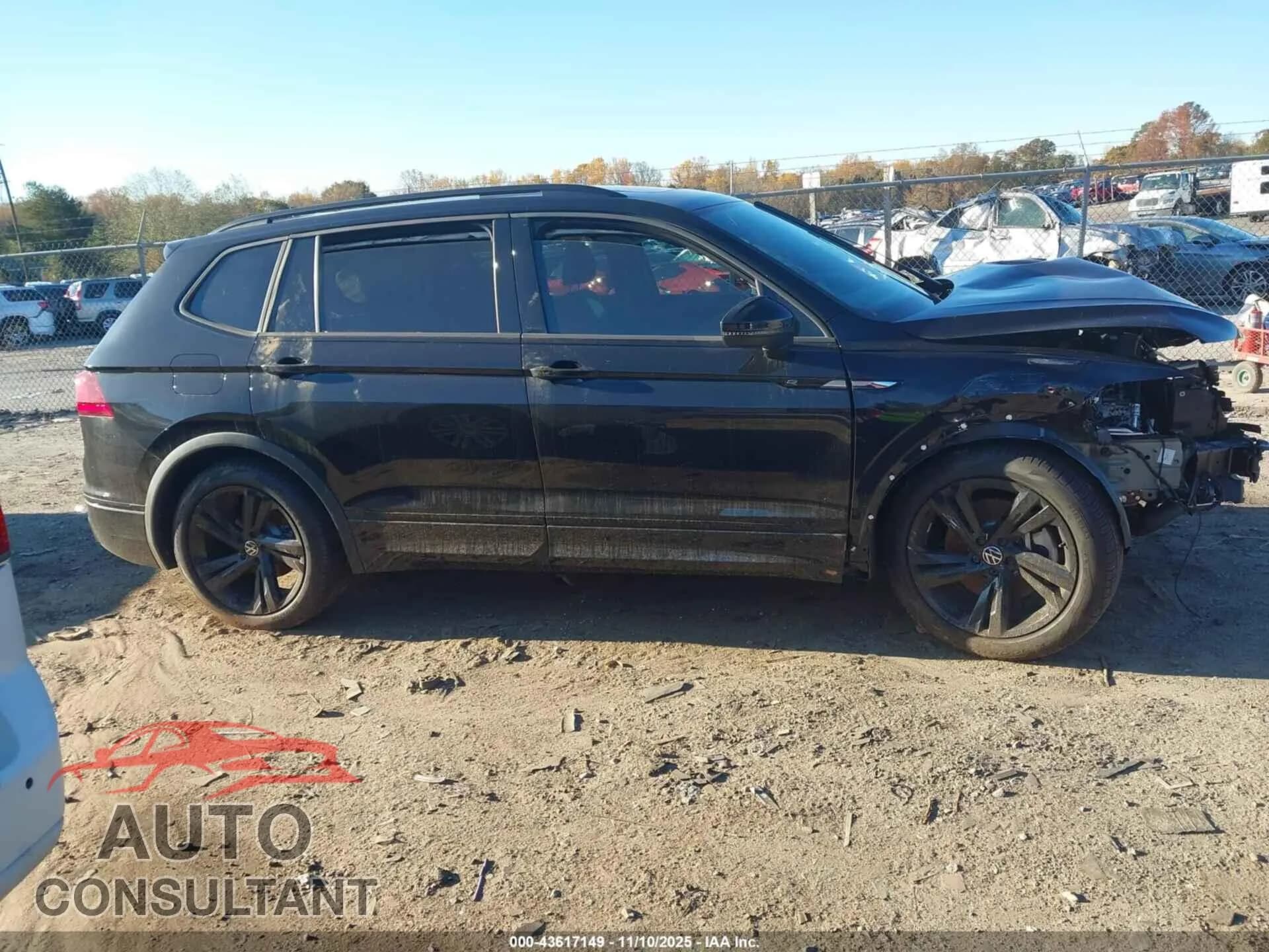 2024 VOLKSWAGEN TIGUAN Damaged VIN 3VVCB7AXXRM225694 – photo 13 2024 VOLKSWAGEN TIGUAN Damaged VIN 3VVCB7AXXRM225694 – photo 13