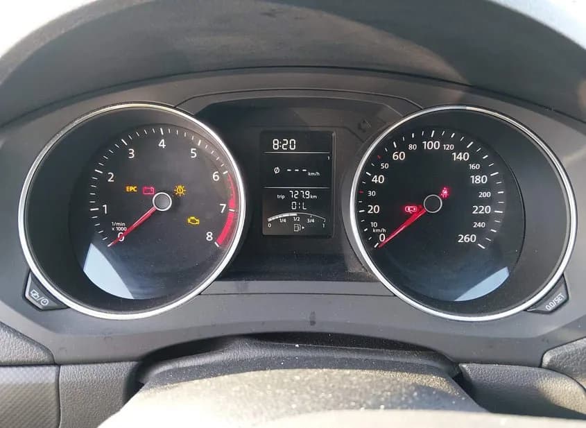 2016 VOLKSWAGEN Jetta Used VIN 3VW167AJ1GM338093 – dashboard 2016 VOLKSWAGEN Jetta Used VIN 3VW167AJ1GM338093 – dashboard