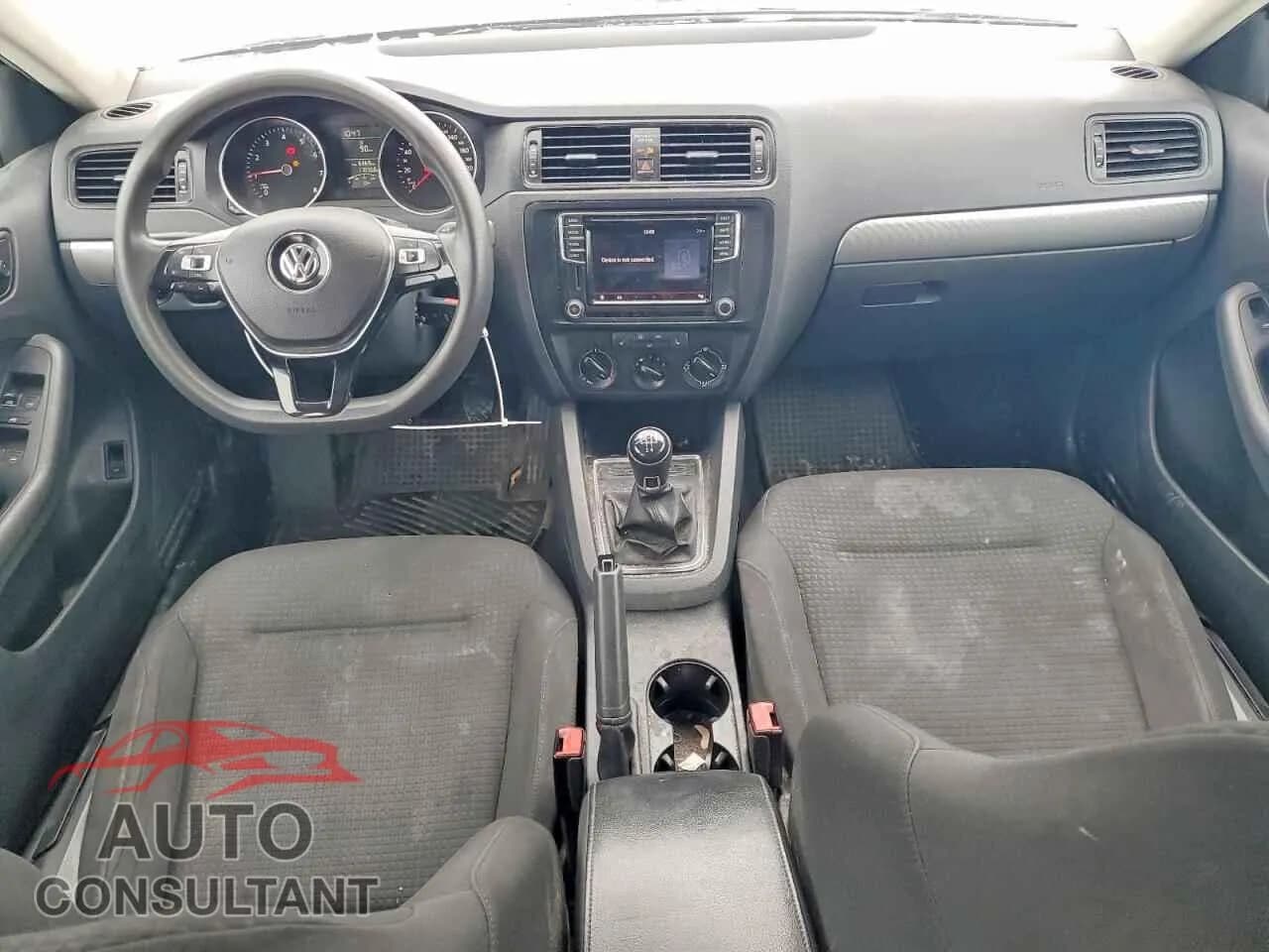 2016 VOLKSWAGEN JETTA Used VIN 3VW167AJ7GM396404 – undercarriage 2016 VOLKSWAGEN JETTA Used VIN 3VW167AJ7GM396404 – undercarriage
