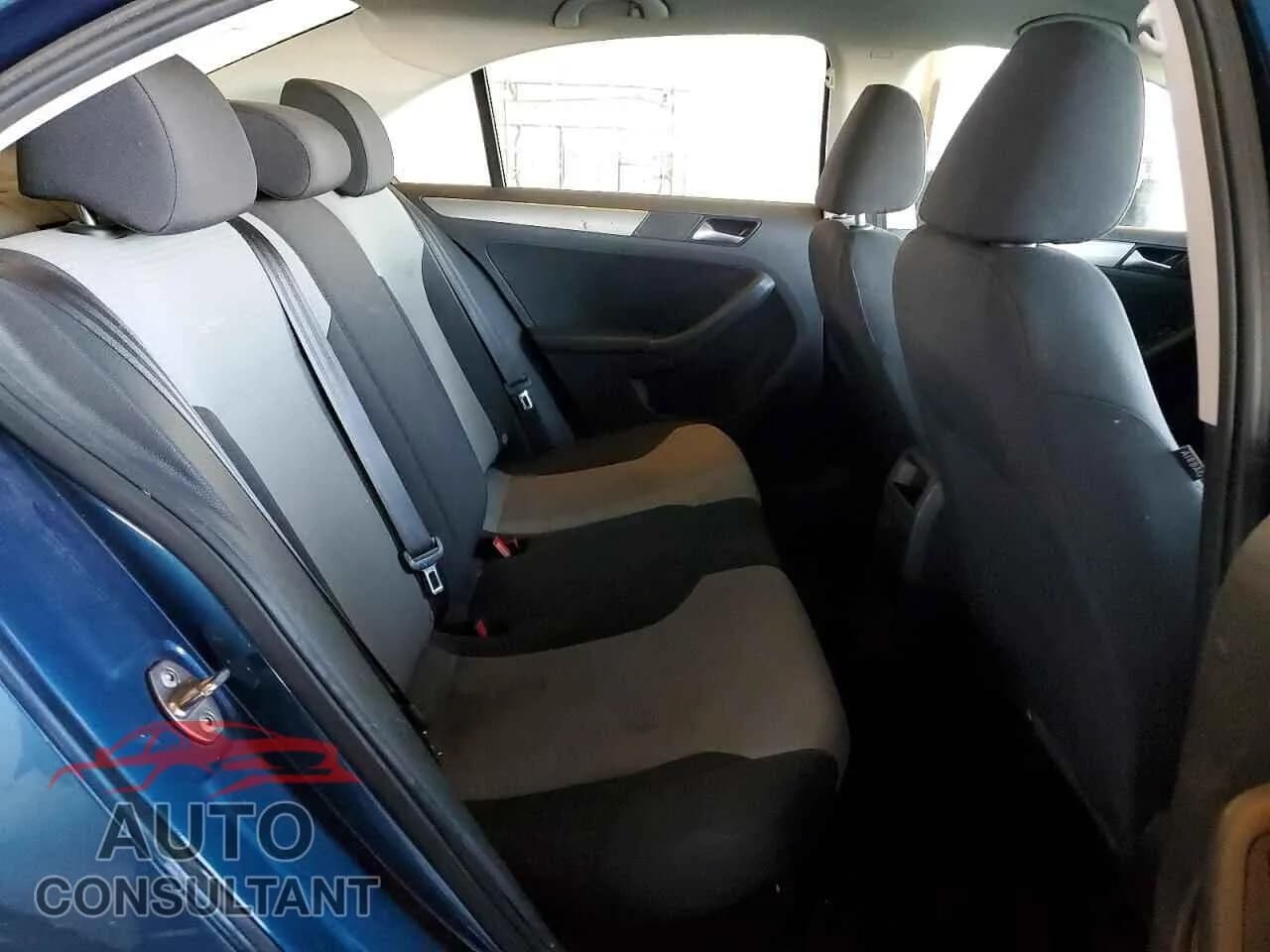 2017 VOLKSWAGEN JETTA Damaged VIN 3VW2B7AJ2HM281727 – odometer reading 2017 VOLKSWAGEN JETTA Damaged VIN 3VW2B7AJ2HM281727 – odometer reading