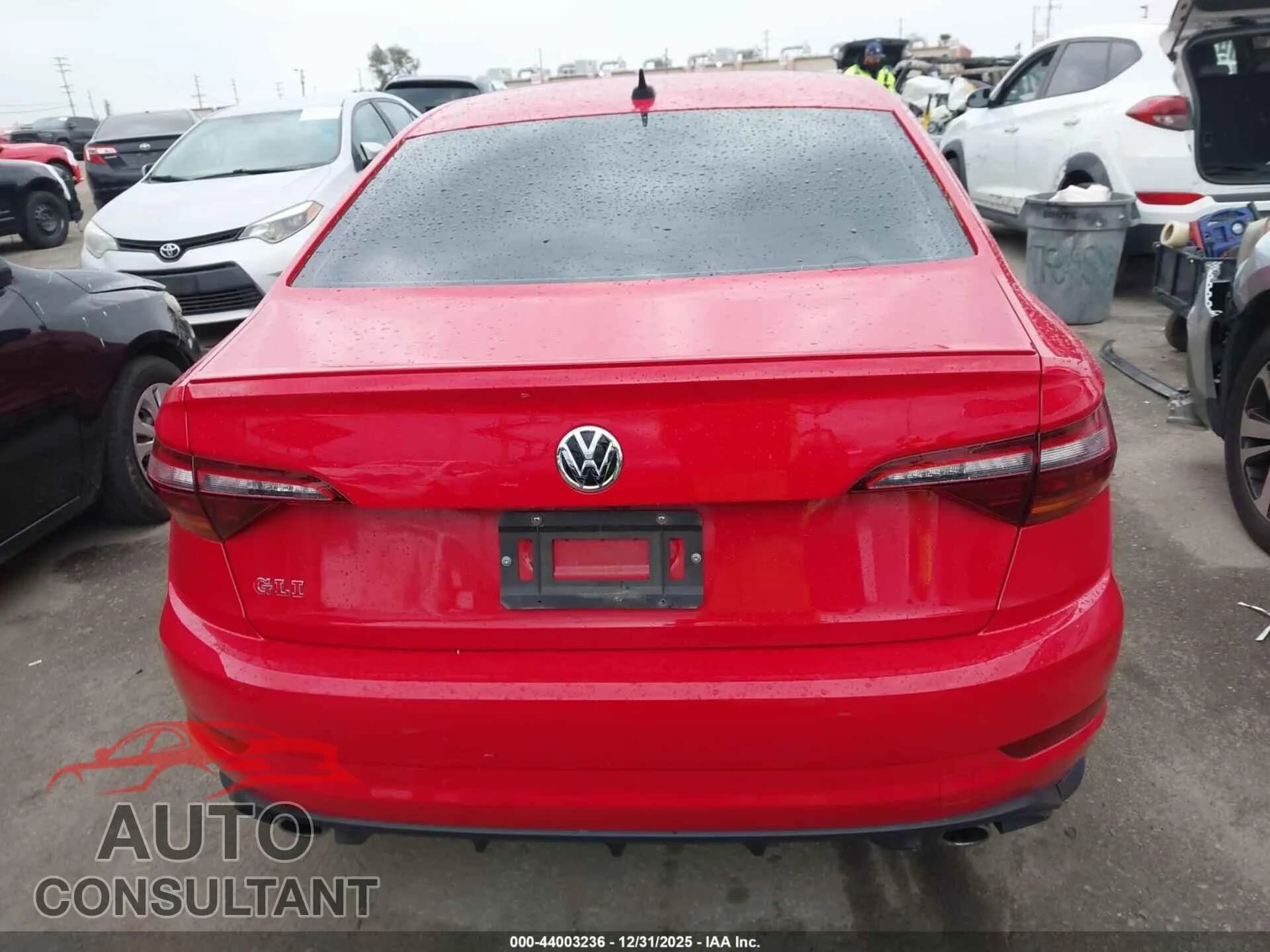 2019 VOLKSWAGEN JETTA GLI Damaged VIN 3VW6T7BU5KM205241 – photo 16 2019 VOLKSWAGEN JETTA GLI Damaged VIN 3VW6T7BU5KM205241 – photo 16