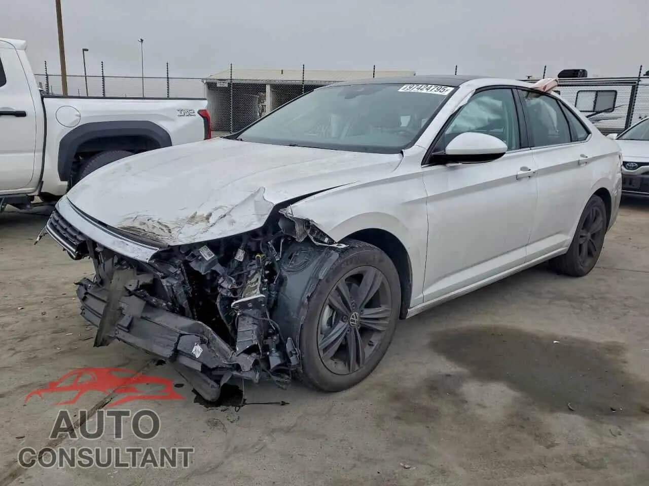 2024 VOLKSWAGEN JETTA Damaged VIN 3VW7M7BU5RM028573 – front exterior 2024 VOLKSWAGEN JETTA Damaged VIN 3VW7M7BU5RM028573 – front exterior