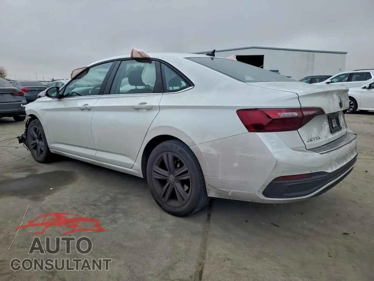 2024 VOLKSWAGEN JETTA Damaged VIN 3VW7M7BU5RM028573 – rear exterior 2024 VOLKSWAGEN JETTA Damaged VIN 3VW7M7BU5RM028573 – rear exterior