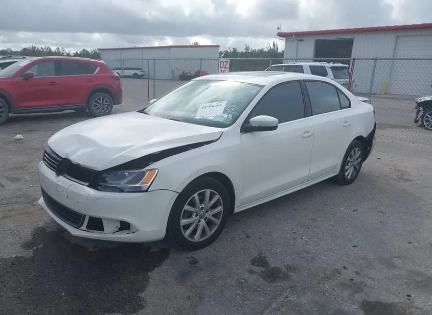 2013 VOLKSWAGEN Jetta Used VIN 3VWDP7AJ7DM448958 – dashboard 2013 VOLKSWAGEN Jetta Used VIN 3VWDP7AJ7DM448958 – dashboard