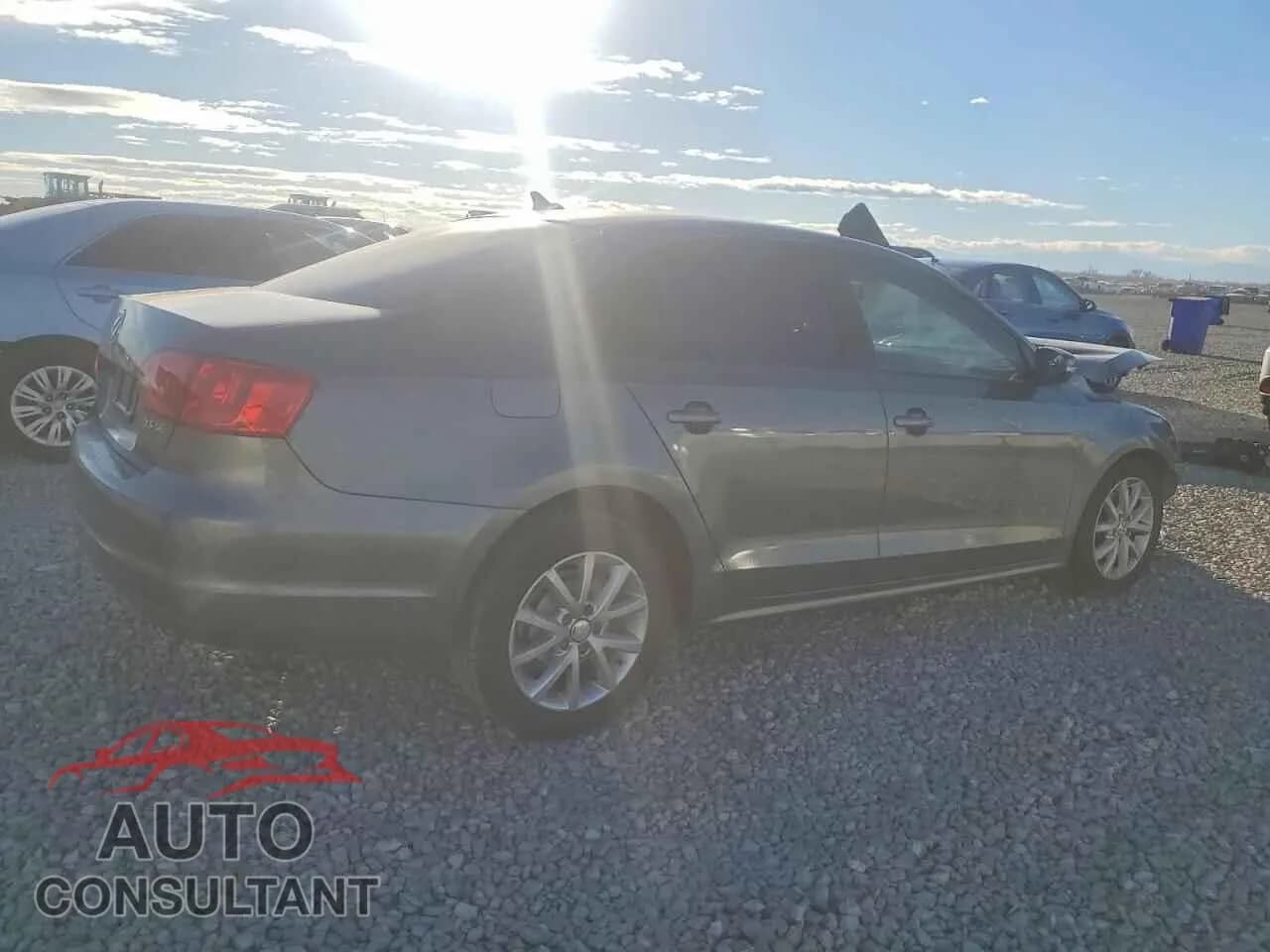 2011 VOLKSWAGEN JETTA Damaged VIN 3VWDZ7AJ0BM306538 – side profile 2011 VOLKSWAGEN JETTA Damaged VIN 3VWDZ7AJ0BM306538 – side profile