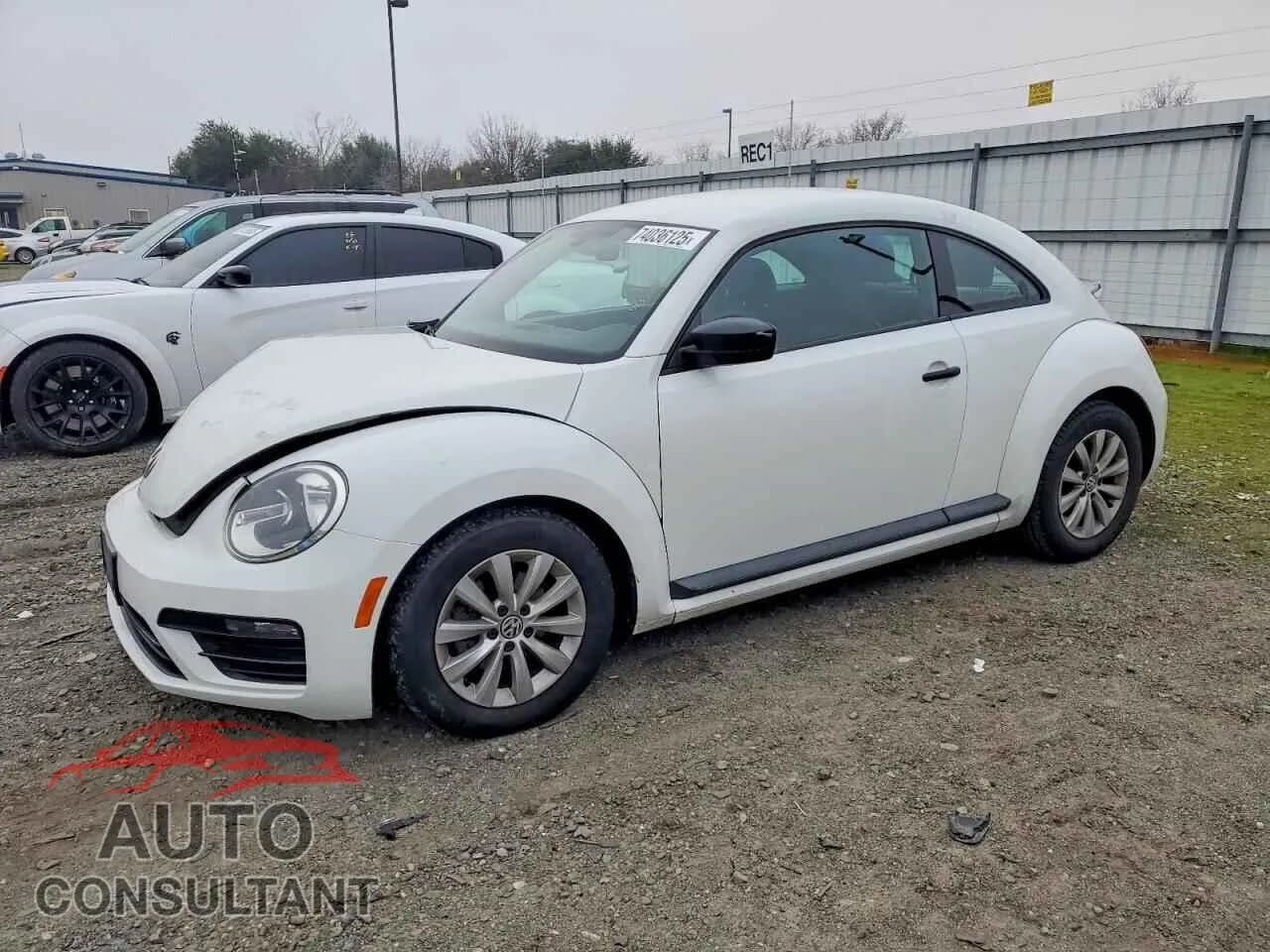 2017 VOLKSWAGEN BEETLE Damaged VIN 3VWF17ATXHM607392 – front exterior 2017 VOLKSWAGEN BEETLE Damaged VIN 3VWF17ATXHM607392 – front exterior