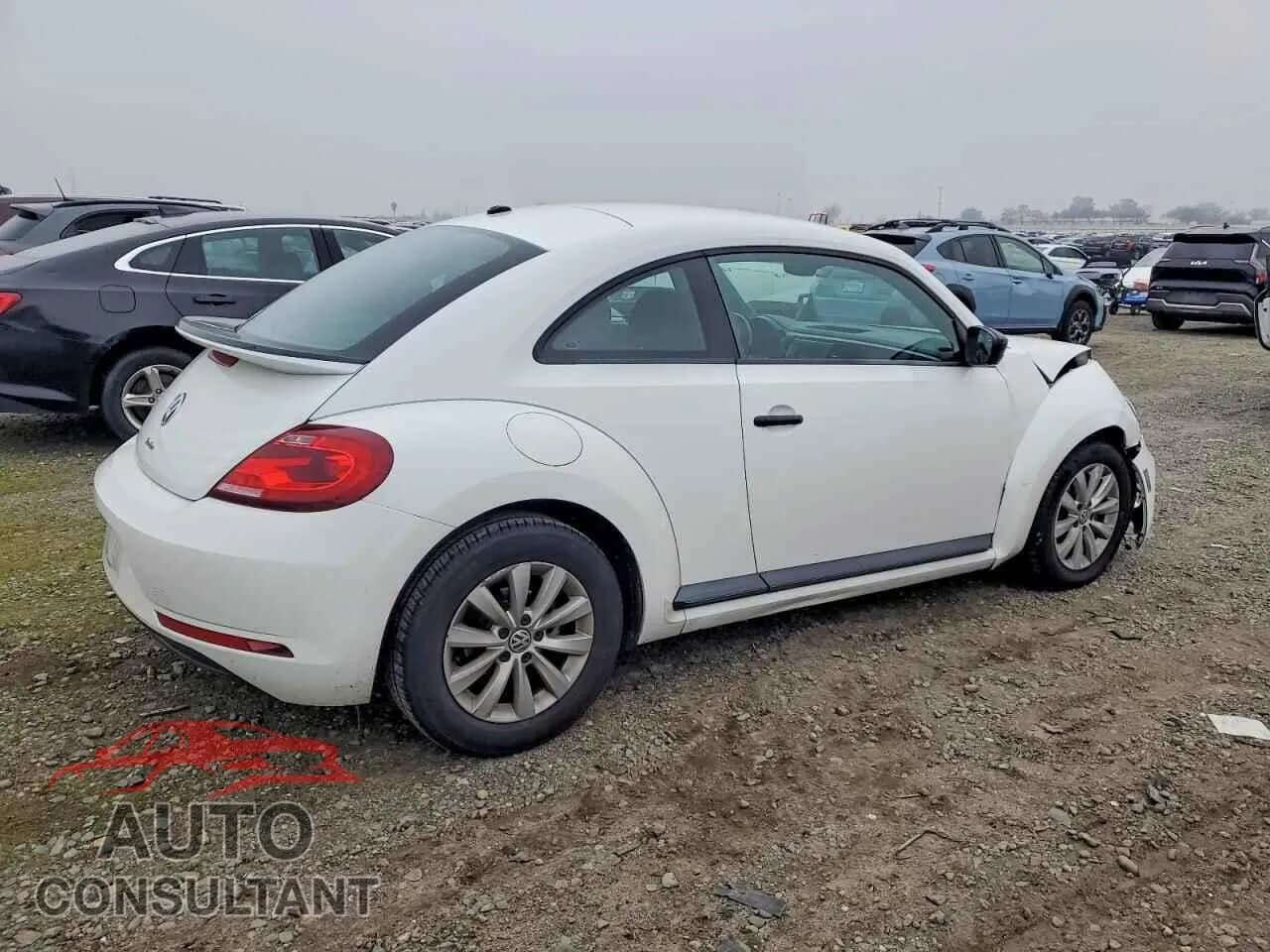 2017 VOLKSWAGEN BEETLE Damaged VIN 3VWF17ATXHM607392 – side profile 2017 VOLKSWAGEN BEETLE Damaged VIN 3VWF17ATXHM607392 – side profile